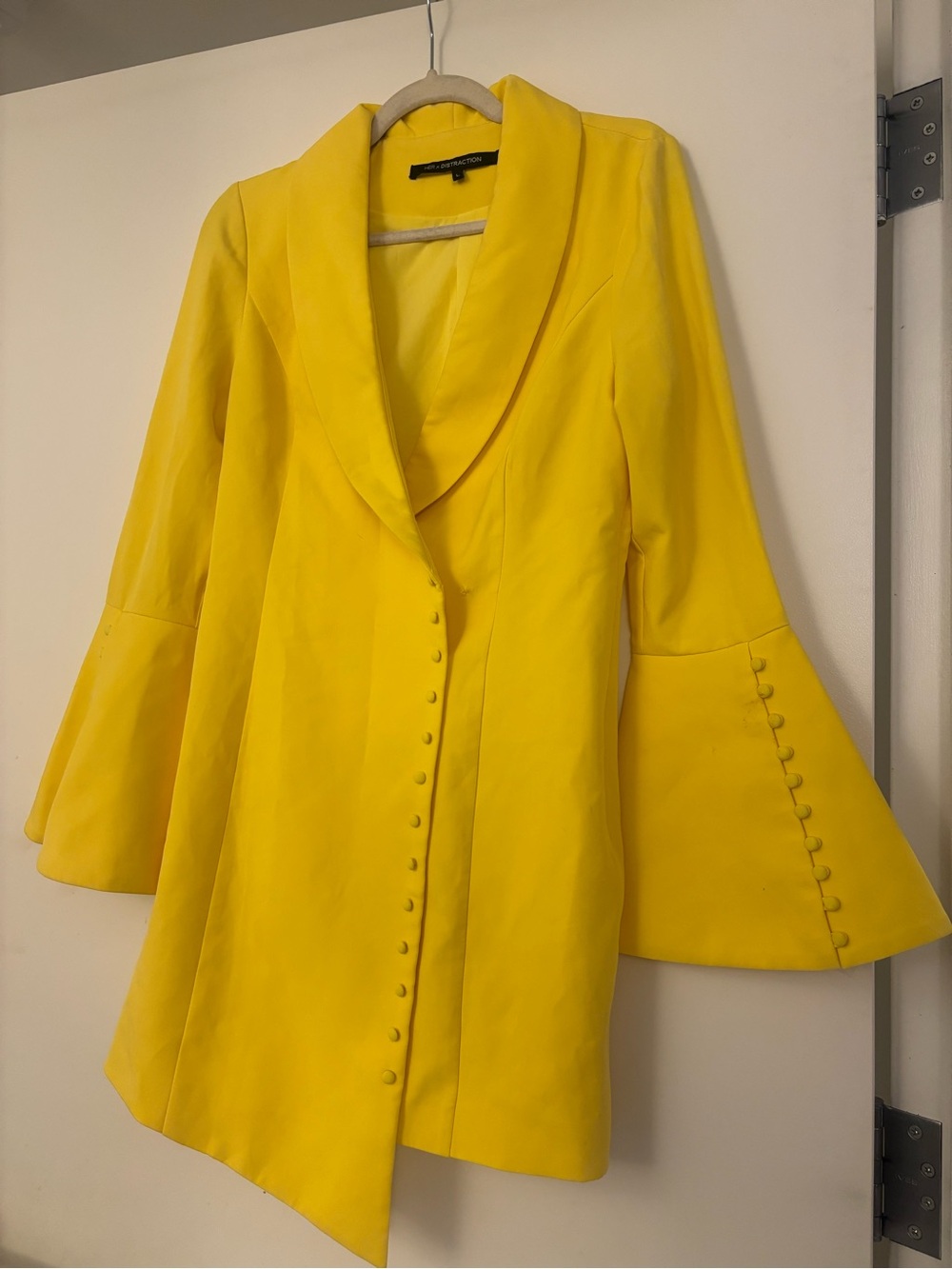Elegant Yellow Bell-Sleeve Blazer Dress